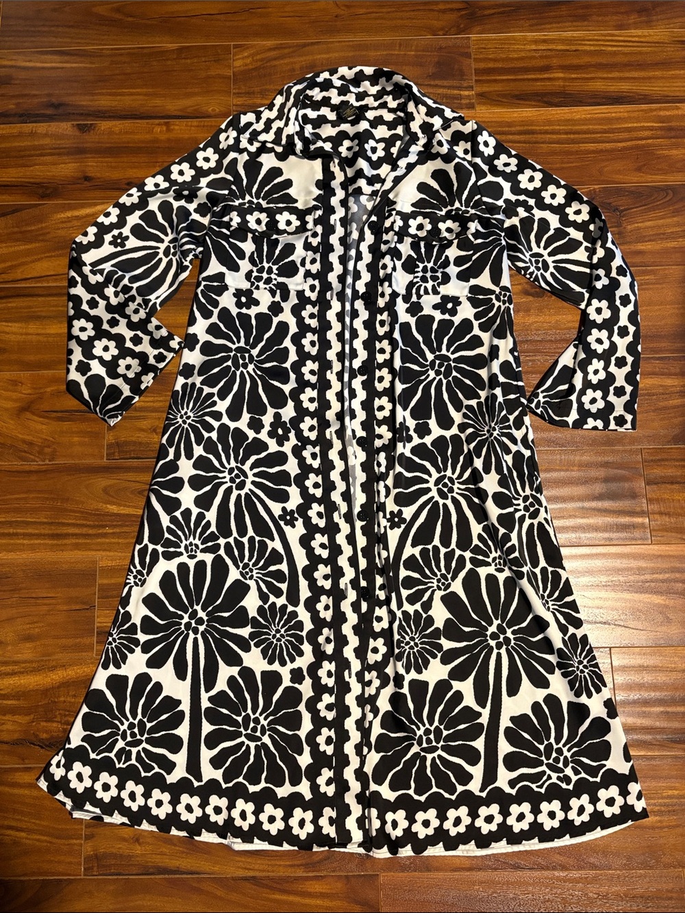 House of Harlow 1960 Black & White Floral Maxi Dress